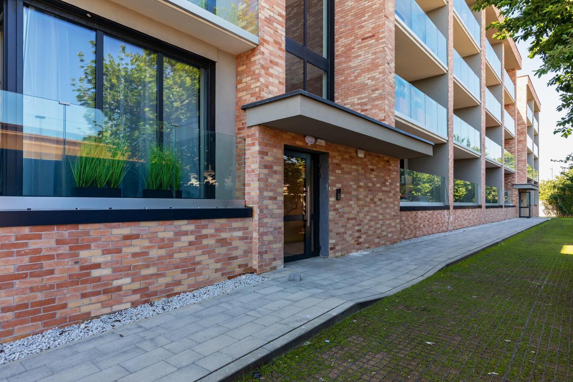 Apartamenty Perlowa Przystan By Noclegi Renters Kolobrzeg Dış mekan fotoğraf